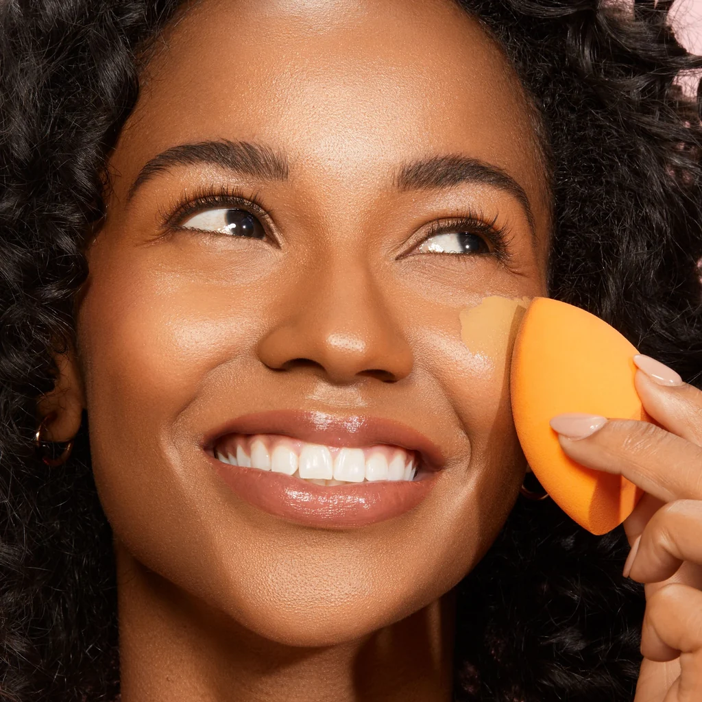 damp beauty sponge