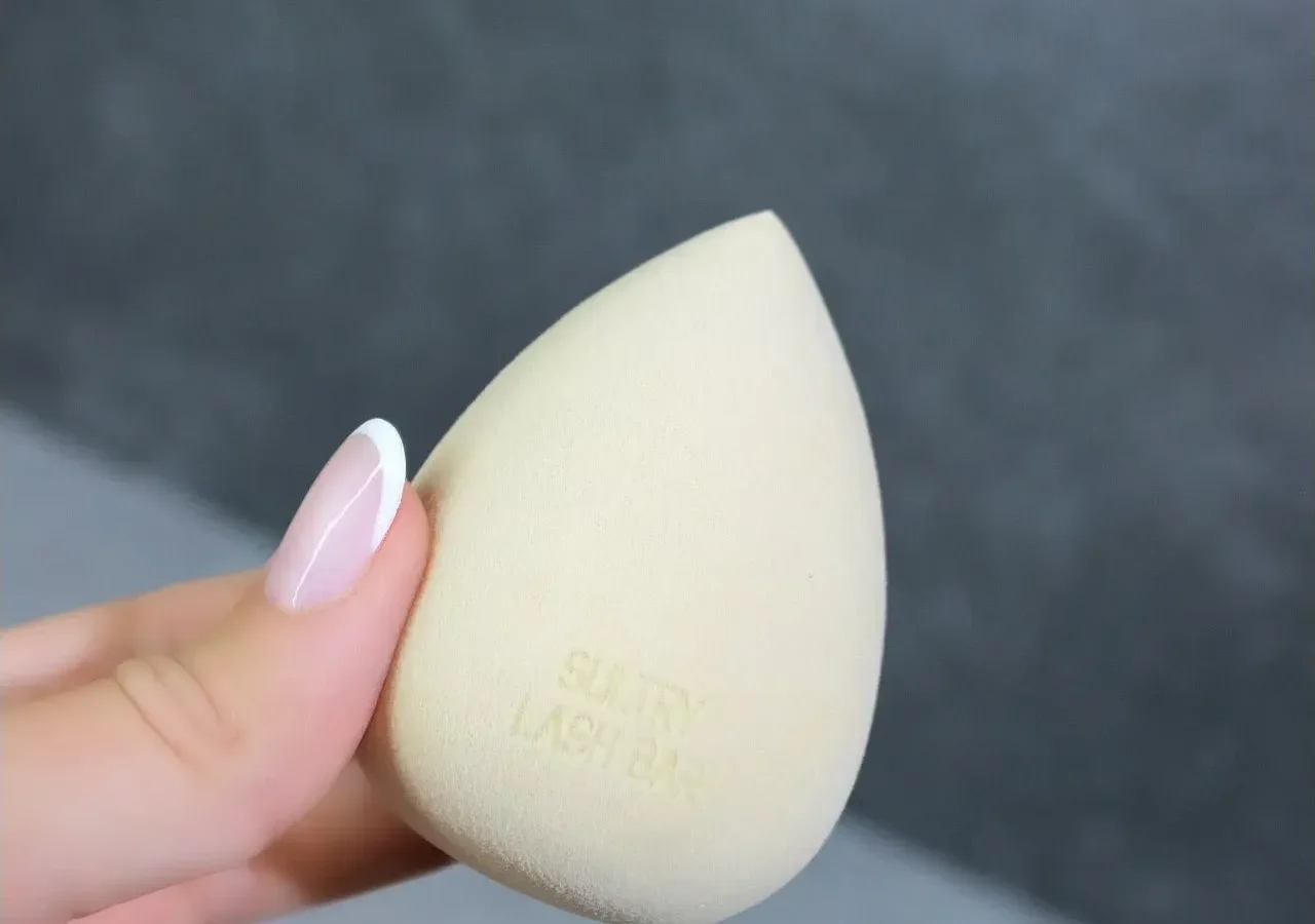 how to make base makeup last longer